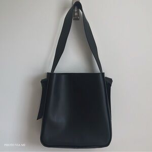 BRAND NEW, never worn, ABLE black Leather tote for Sale.